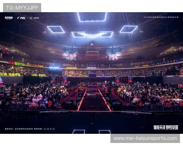 为什么 2026 年的电竞比赛现场开始强制引入“脊柱侧弯筛查”与“强制休息令”? 为什么 2026 年的电竞比赛现场开始强制引入“脊柱侧弯筛查”与“强制休息令”?